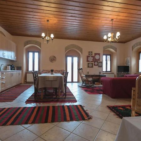 Sophia'S Stone House Apartment Dimitsana Luaran gambar
