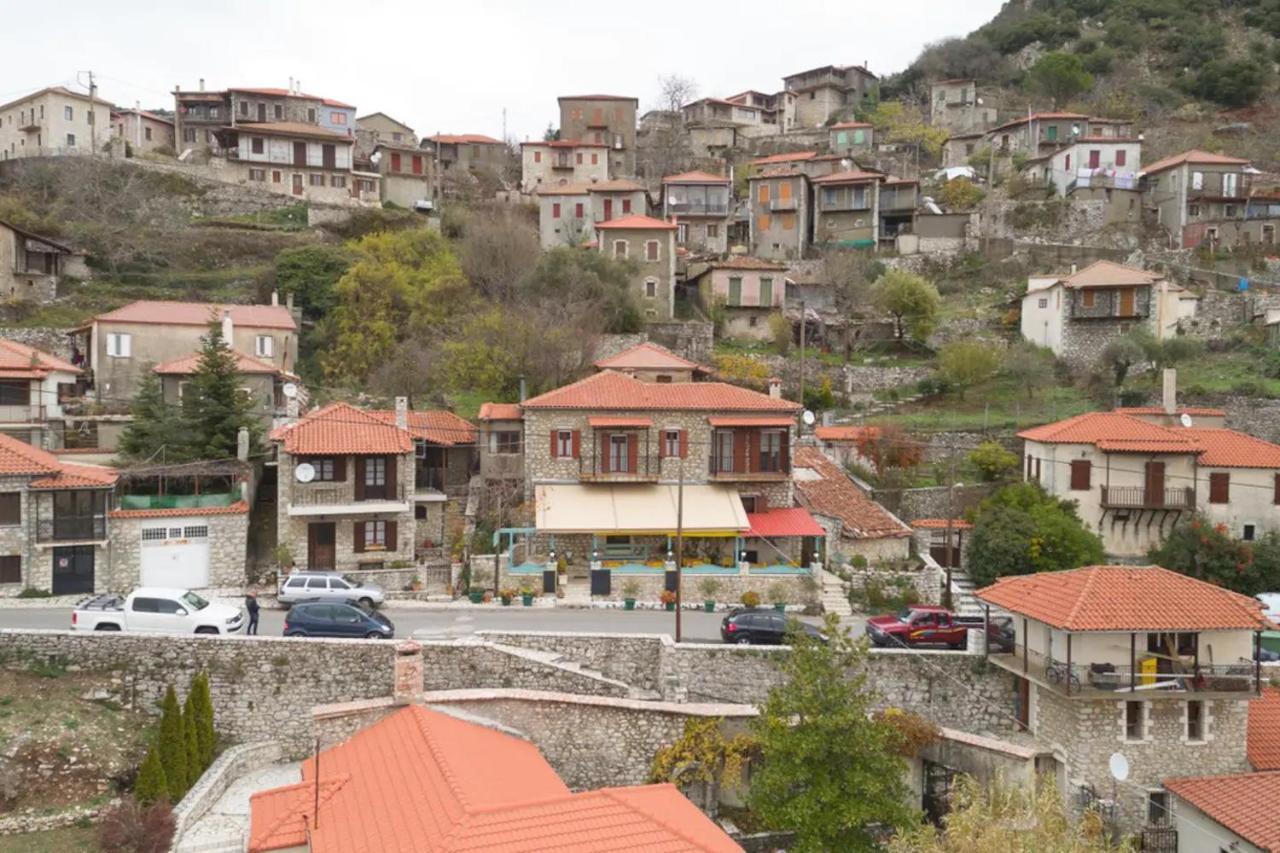 Sophia'S Stone House Apartment Dimitsana Luaran gambar