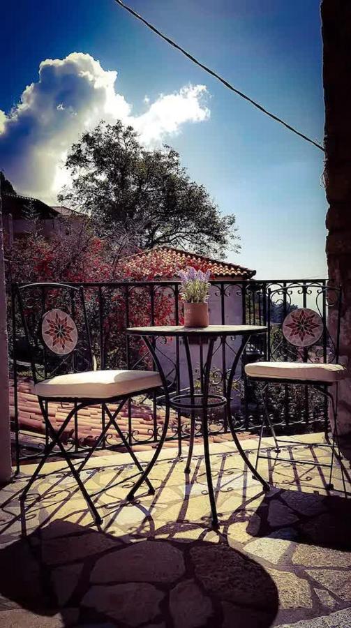 Sophia'S Stone House Apartment Dimitsana Luaran gambar